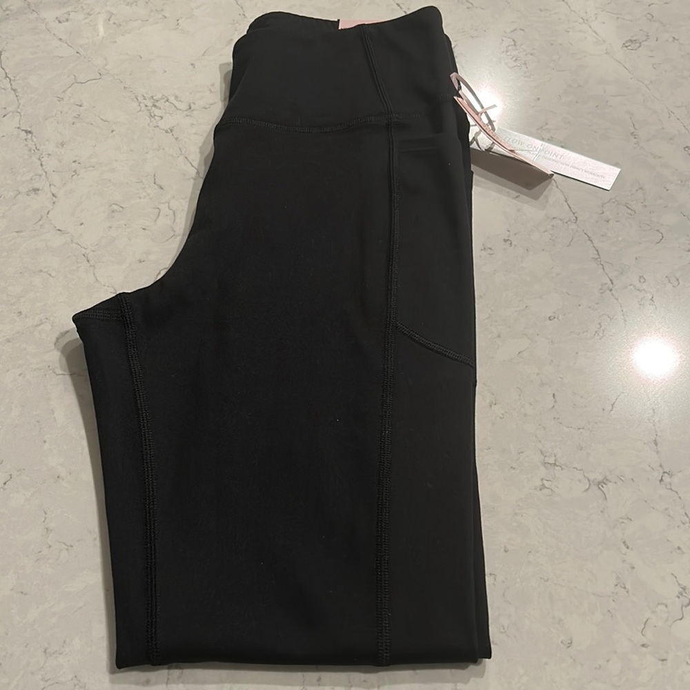 Victorias Secret yoga pants size 10 black. Brand New
